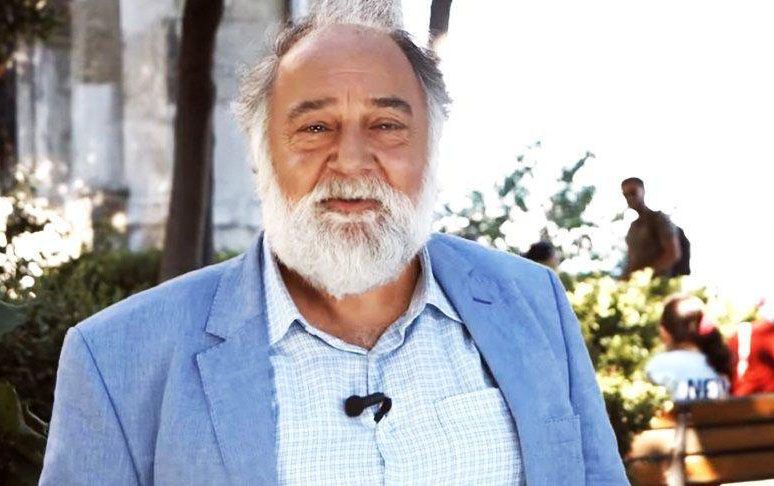 Tanınmış aktyor vəfat etdi