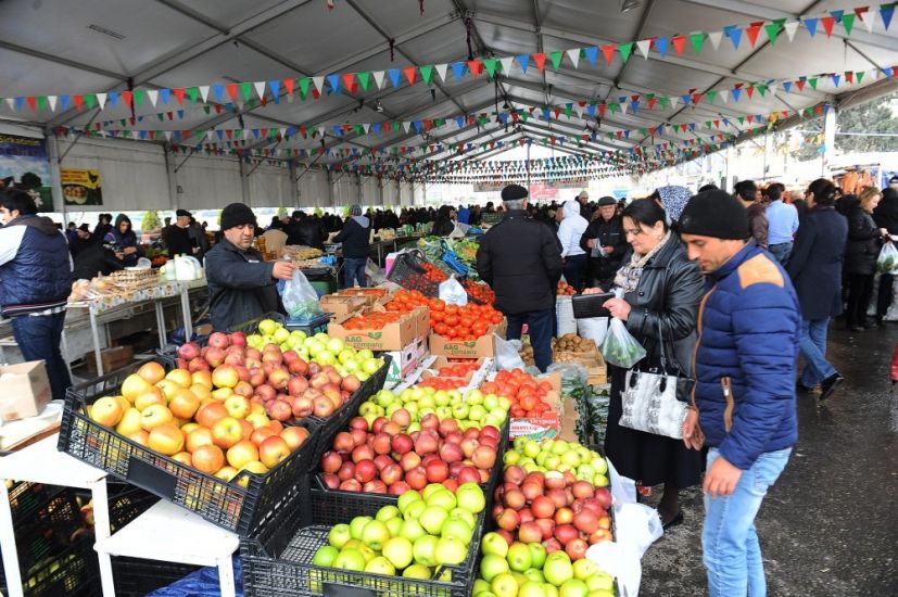 Bu yarmarkalarda məhsullar ucuz satılır -     ÜNVANLAR