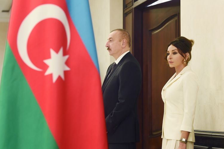 Prezident İlham Əliyev və birinci xanım Mehriban Əliyeva Şuşada “Qarabağ” hotelinin açılışında iştirak ediblər -   YENİLƏNDİ