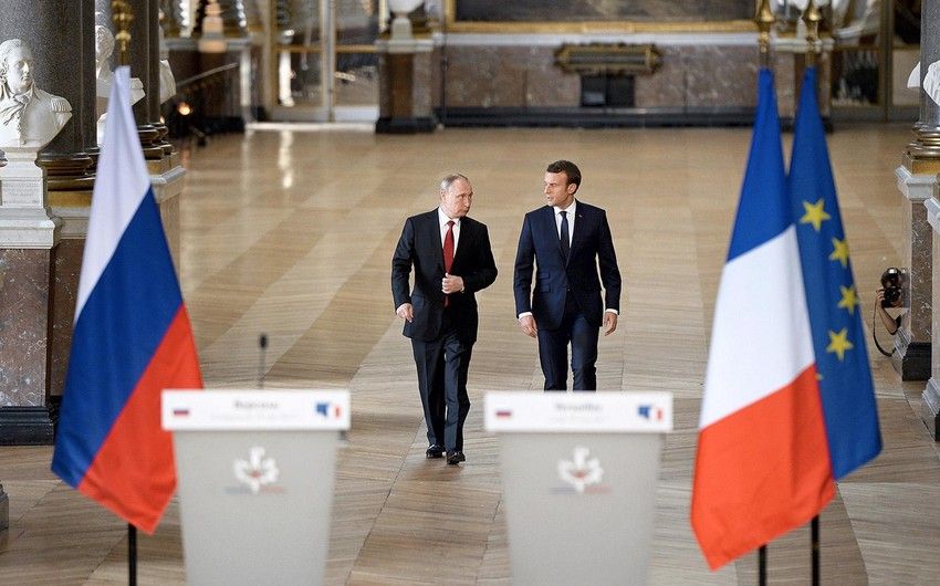 Putin Makronla Qarabağı müzakirə etdi
