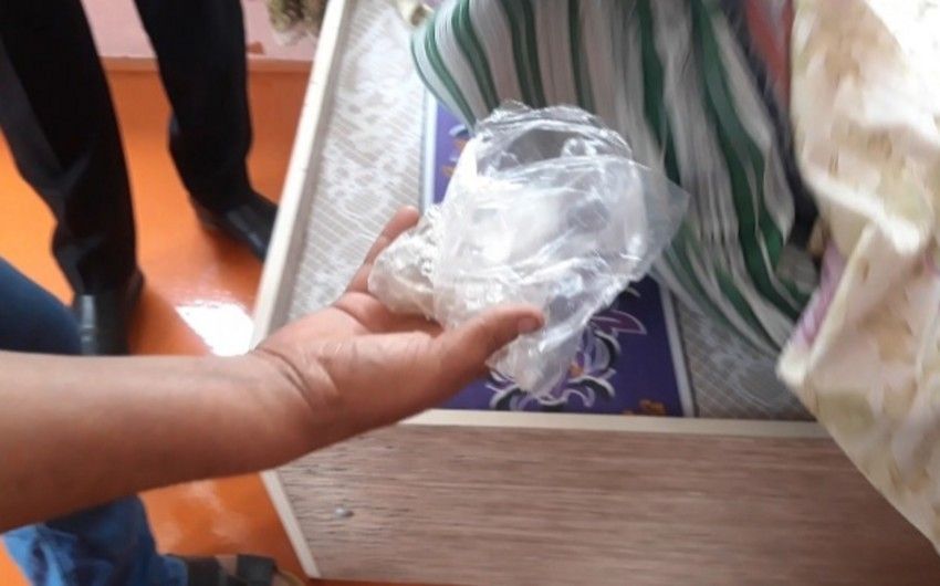 Metamfetamin satan daha bir nəfər saxlanıldı
