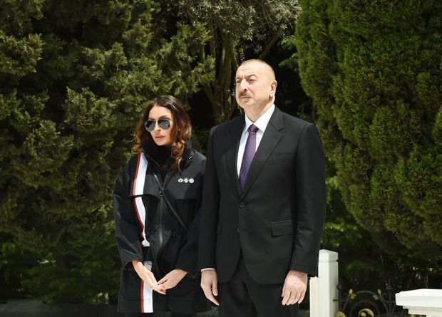 İlham Əliyev və Mehriban Əliyeva media nümayəndələrinin həlak olması ilə bağlı başsağlığı verdi