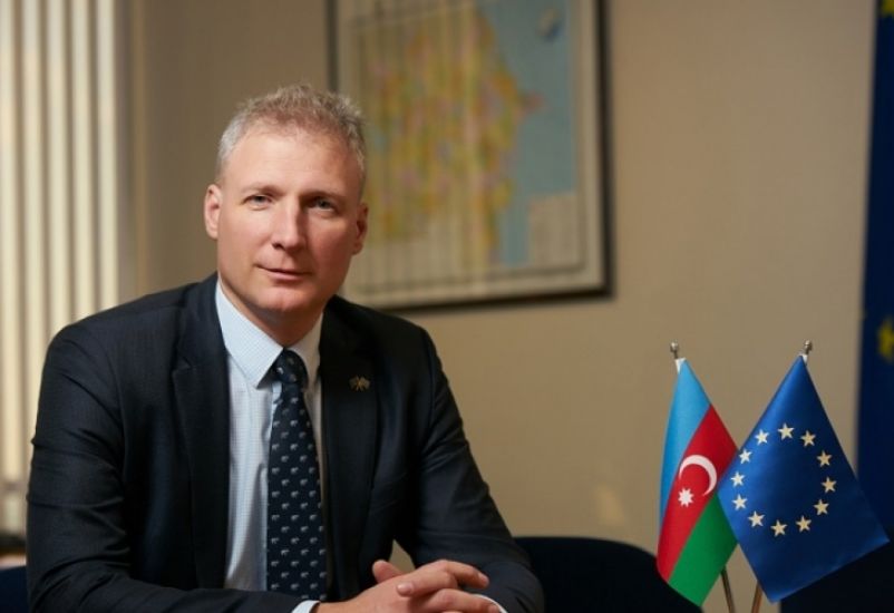 Aİ səfiri Azərbaycanla Tərəfdaşlıq Sazişinin imzalanmasının niyə gecikdiyini açıqladı