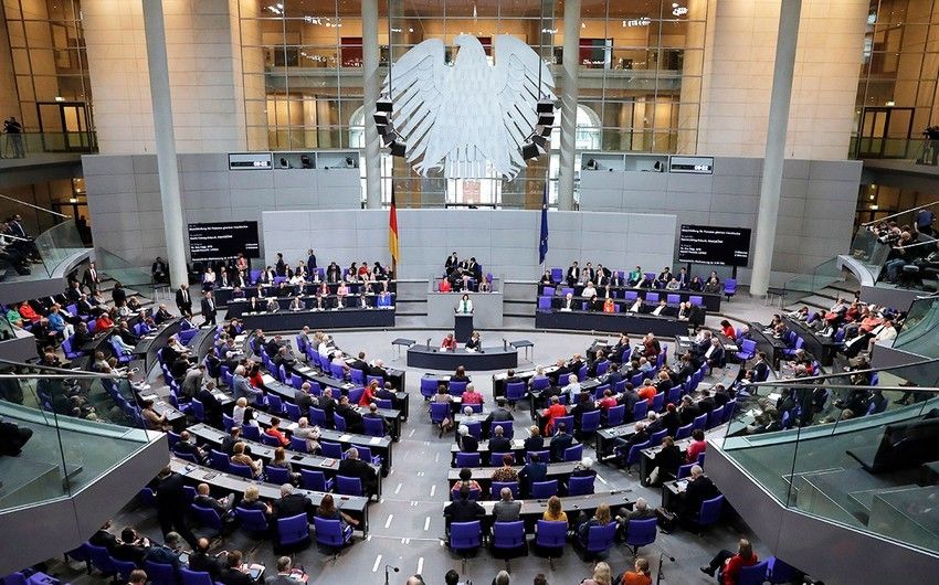 Almaniya parlamenti Türkiyəyə silah embarqosuna dair layihəni rədd etdi