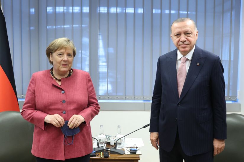 Ərdoğan və Merkel arasında görüş olub