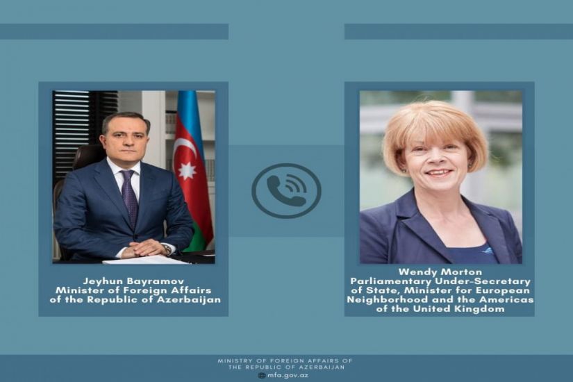 Ceyhun Bayramov Britaniyanın Dövlət Naziri ilə telefonla danışdı