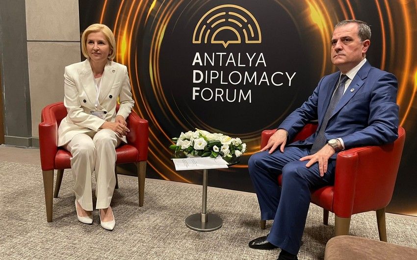 Ceyhun Bayramov Antalyada İrina Vlahla görüşdü