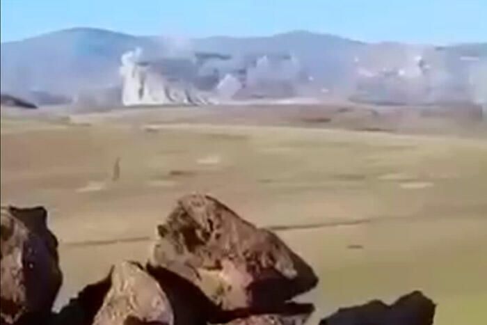 Düşmənin Şuşanı bombaladığı anlar -       VİDEO