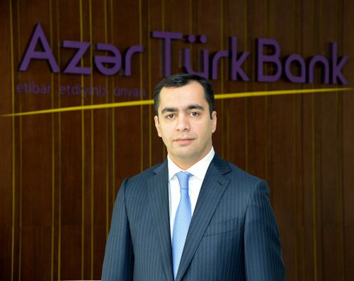 Azər-Türk Bankda nə baş verib? –     Bankdan qovulan Fərhad Adıgözəlov kimdir?