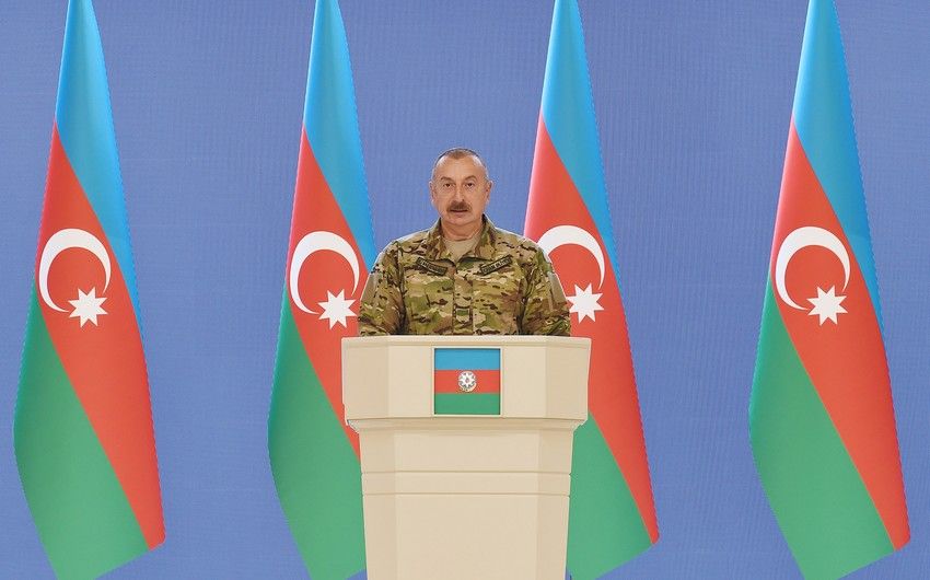 İlham Əliyev: "Erməni silahlı qüvvələri Qarabağda nə gəzir?"