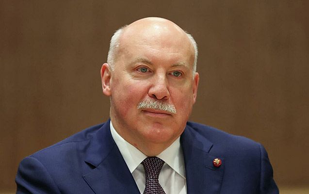 Putin Belarusdakı səfir vəzifəsindən azad etdi