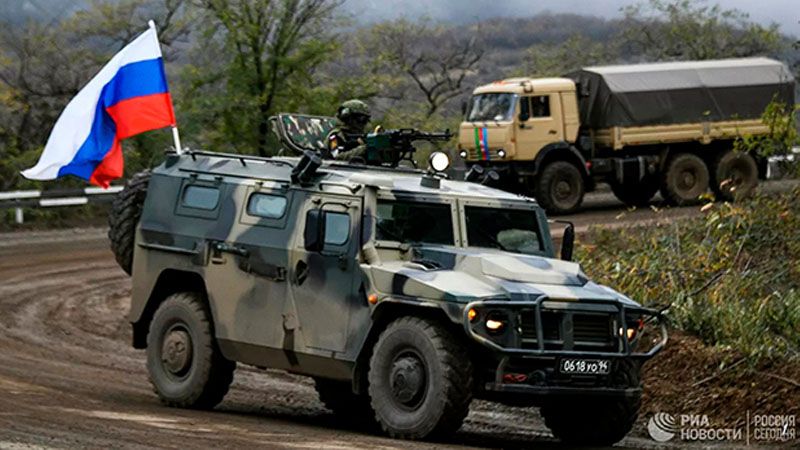 Azərbaycan Ordusunun karvanı Qırmızı Bazardan keçdi