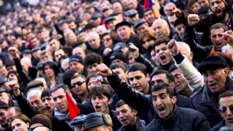 Ətrafında 200 metr radiusda mitinqlərin keçirilməsi qadağan edilən binaların siyahısı dəyişdi