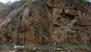 Gəncədə torpaq sürüşməsi: Dəmiryolu stansiyasına ciddi ziyan dəydi - Foto — foto 1