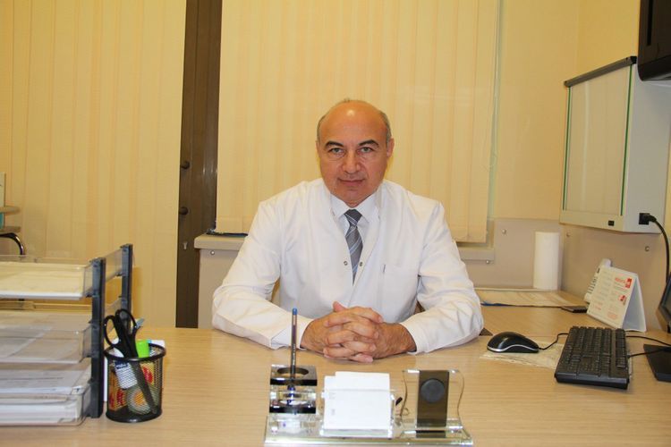 Bu şəxslərin koronavirusdan ölüm riski daha yüksəkdir -     Baş kardioloq AÇIQLADI