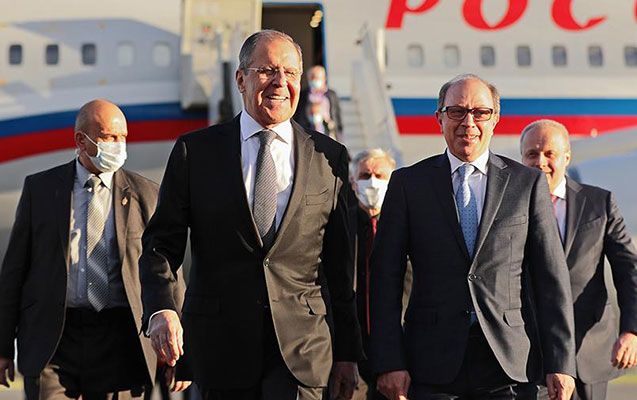 Lavrov Ermənistandadır