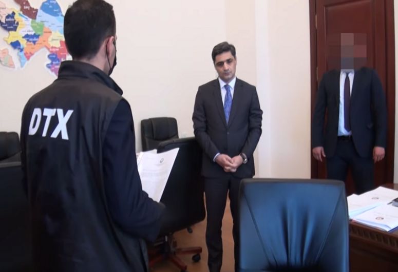 DTX-ın həbs etdiyi sabiq nazir müavinindən xəbər var