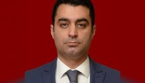 Yevlaxın icra başçısının imarətində müəmmalı intihar — foto 1