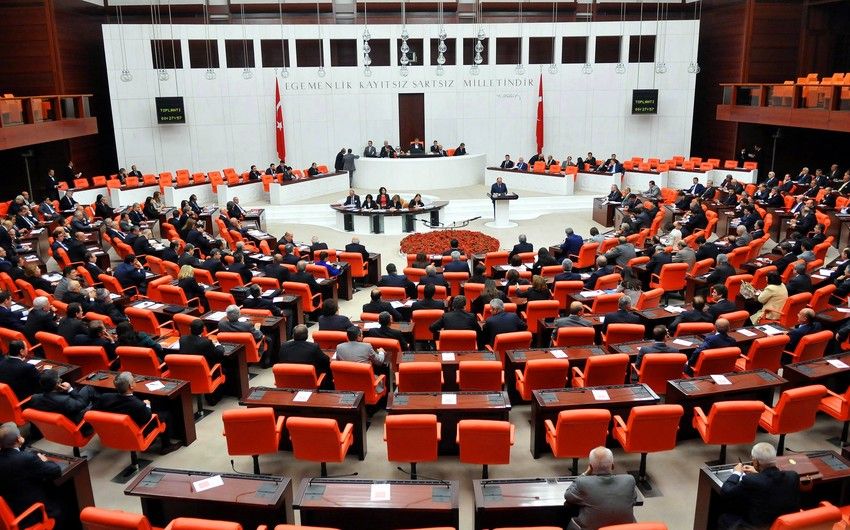 TBMM Türkiyə ordusunun Azərbaycanda qalma müddətini daha bir il uzatdı