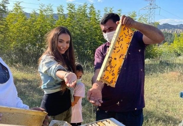 Leyla Əliyeva Qəbələnin Savalan kəndindən balçılarla bağlı paylaşım etdi