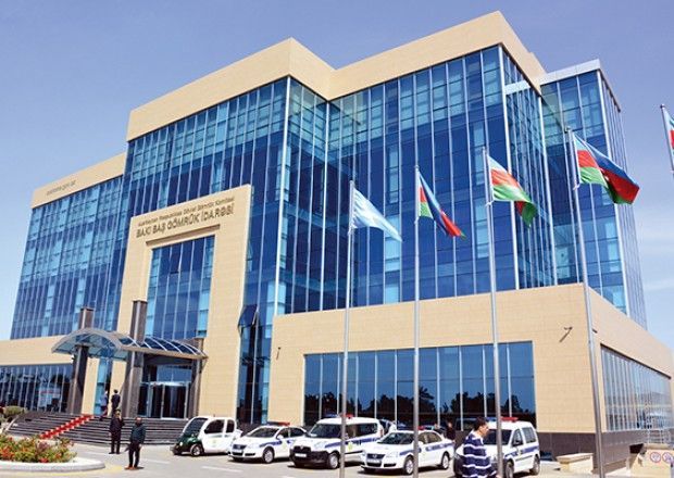 Dünən rüşvət üstə tutulan gömrükçü məşhur generalın qardaşı oğludur –       TƏFƏRRÜAT