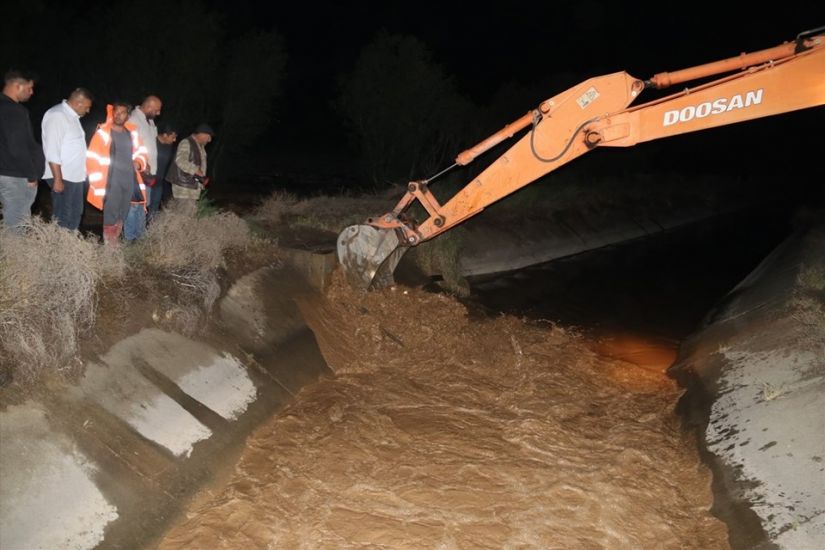 Türkiyə-Naxçıvan yolu bağlandı