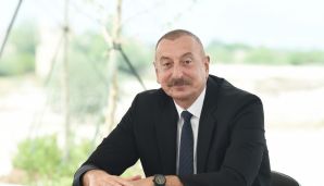 Prezident İlham Əliyev Ağdam şəhərinin bərpasının təməl daşını qoyub -     YENİLƏNDİ — foto 4