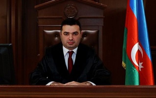 Arvadını öldürən sabiq hakimdən xəbər var