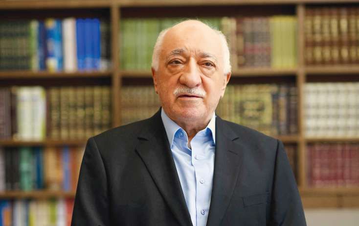 Fətullah Gülənə AĞIR ZƏRBƏ: Saxlanılaraq Türkiyəyə gətirildi -     FOTO