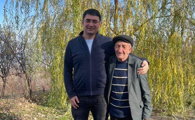 Pensiyasını orduya bağışlayan Hikmət baba Şuşada -     FOTO