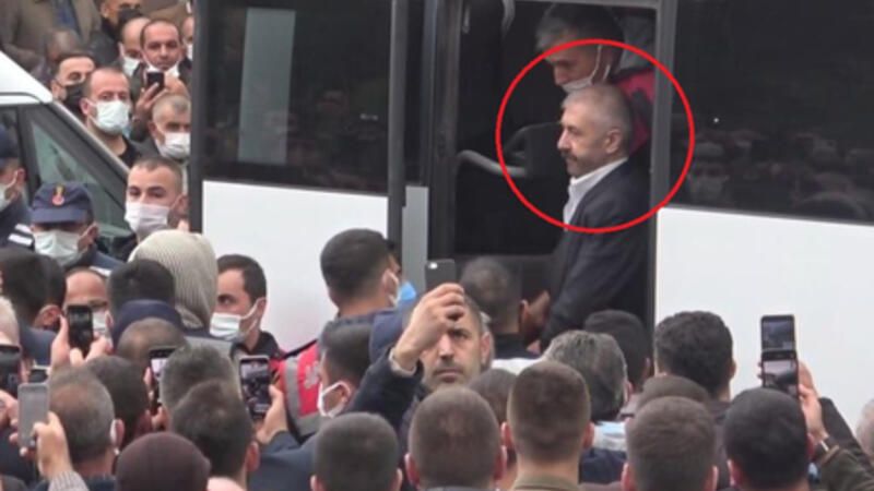 Həbsdə olan məşhur kriminal avtoritet qardaşının yasına belə gəldi -     VİDEO