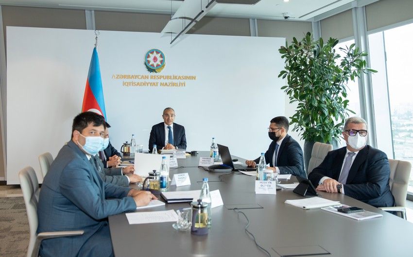 Mikayıl Cabbarov iclas keçirdi
