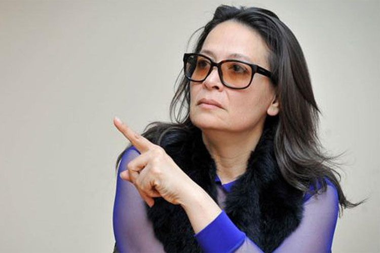 Mehriban Xanlarova: “Oğluna deyirdi ki, gəl mənimlə yat”