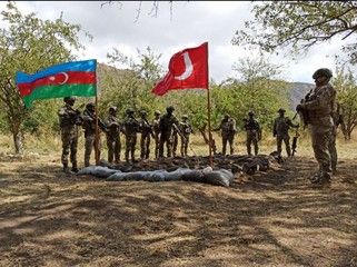 Türkiyə Müdafiə Nazirliyi Laçındakı birgə təlimlərlə bağlı məlumat yaydı