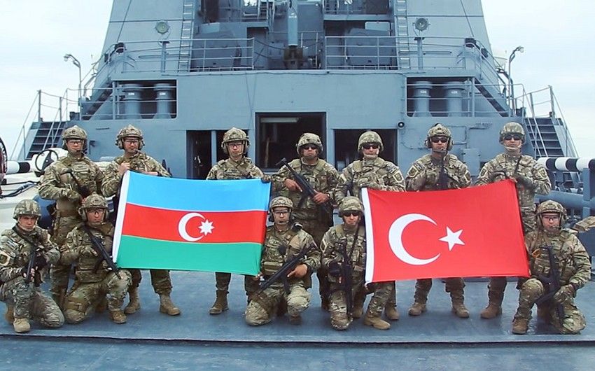 Azərbaycan və Türkiyə xüsusi təyinatlıları gəmini şərti terrorçulardan azad edib -       VİDEO
