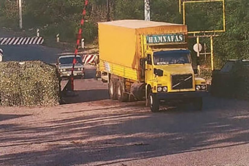 “İran Qarabağa qanunsuz daxil olan yük maşınları ilə bağlı izahat verməlidir”