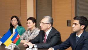 Bakı və Kiyev şəhərləri arasında qardaşlaşma haqqında niyyət protokolu imzalandı — foto 2