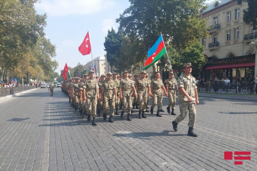 Gəncədə Bakının işğaldan azad olunmasının 103-cü ildönümü ilə əlaqədar yürüş keçirildi