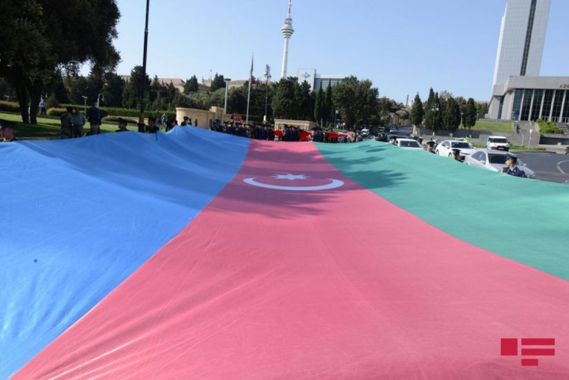 Bakının işğaldan azad olunmasının 103-cü ildönümü münasibətilə yürüş keçirilir