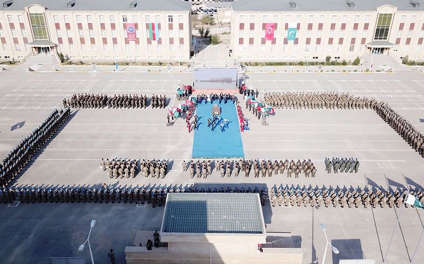 "Bu, hər birimizi qürurlandırdı" -     Hikmət Mirzəyev