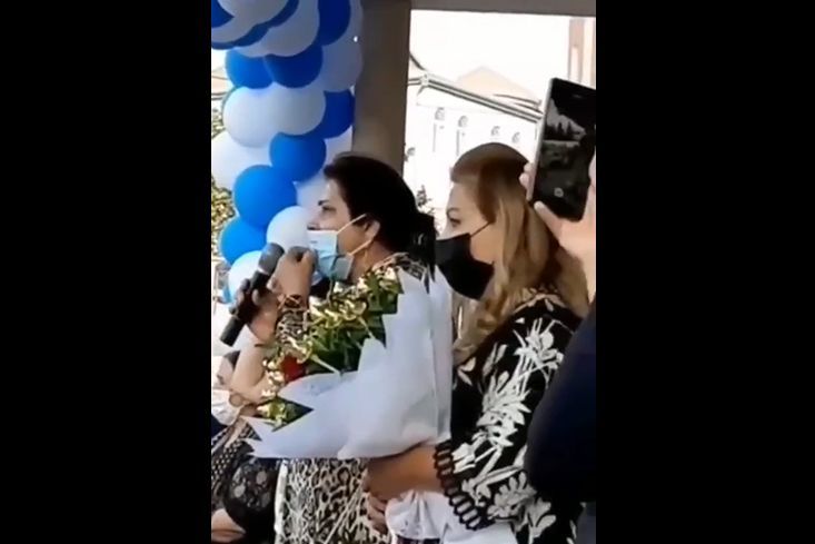 Bakıda məktəb direktorunun biabırçı çıxışı -       VİDEO