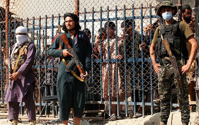 “Taliban” dörd nəfəri edam etdi