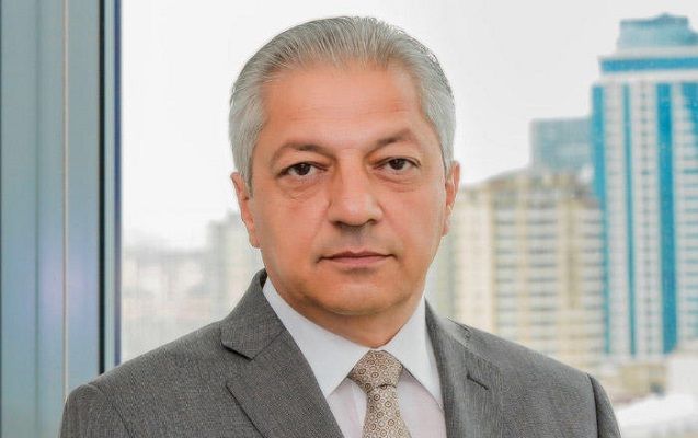 “Əli Kərimli, Pənah Hüseyn, İsa Qəmbər kimiləri hakimiyyətdə olmağın məsuliyyətini anlayırlarsa niyə özlərini dövlətin istintaq orqanlarına təslim etmirlər?”