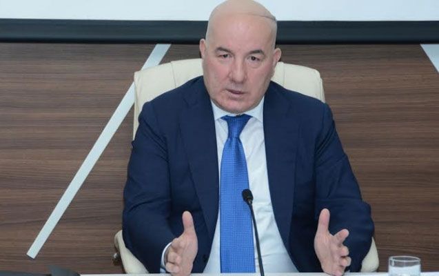Elman Rüstəmov Mərkəzi Bankın idarə Heyətinin üzvlüyündən azad edildi