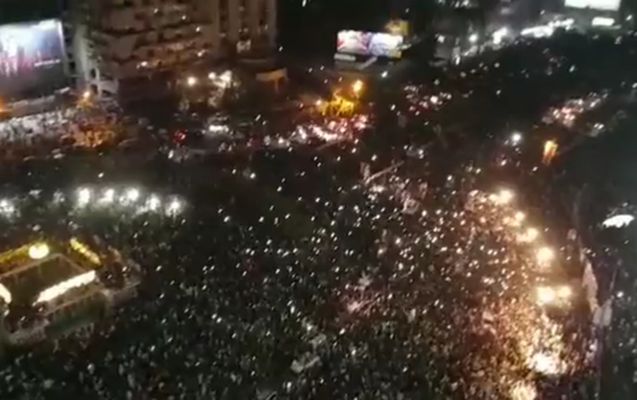 Pakistanda insanlar küçəyə çıxdı -     VİDEO