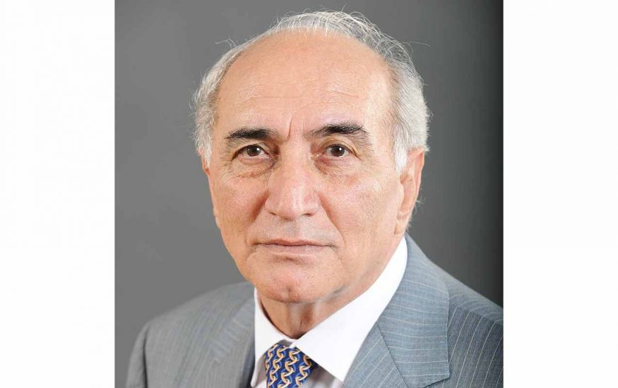 Keçmiş deputatın 2 ailə üzvü eyni gündə vəfat etdi