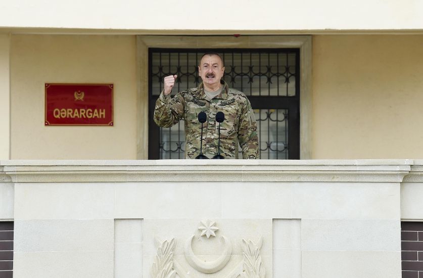“Qələbəni əldə etmək üçün gecə-gündüz çalışmalı idik, güc toplamalı idik” –     Ali Baş Komandan