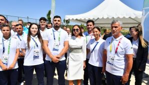 İlham Əliyev və Mehriban Əliyeva Konyada azərbaycanlı idmançılarla görüşdü -       YENİLƏNDİ — foto 2
