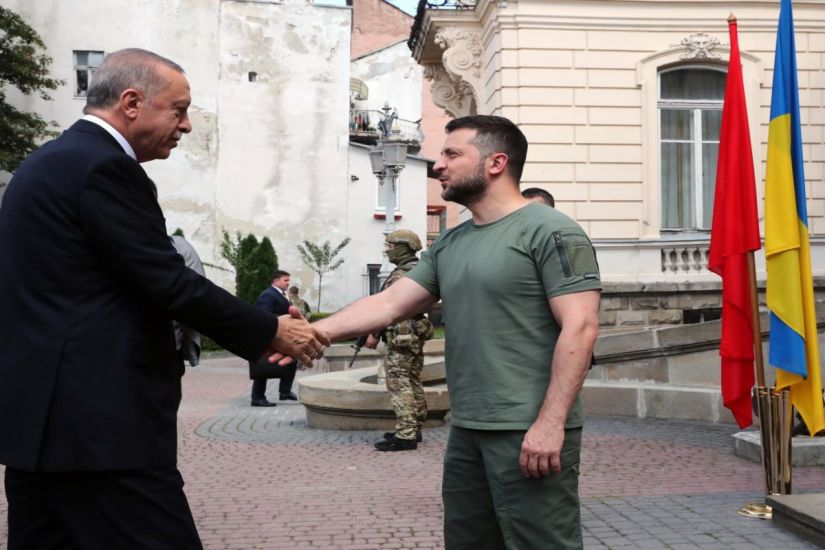 Ərdoğanla Zelenski arasında görüş olub