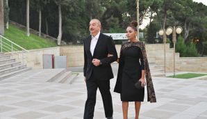 Prezident və birinci xanım Müslüm Maqomayevin xatirəsinə həsr olunan gecədə iştirak edib -         YENİLƏNDİ — foto 13